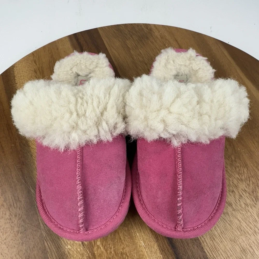 Little Kids Girls UGG Cozy II Pink Suede Shearling Comfort Slippers Size 10 C